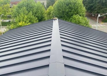 Metal roofing company in Bothell WA